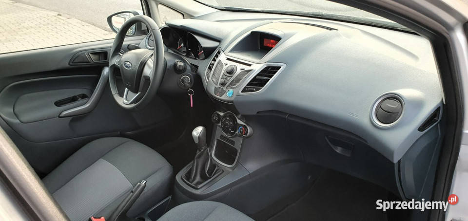 Ford Fiesta zadbane autoKlimatyzacja 146000km śląskie Przyszowice sprzedam