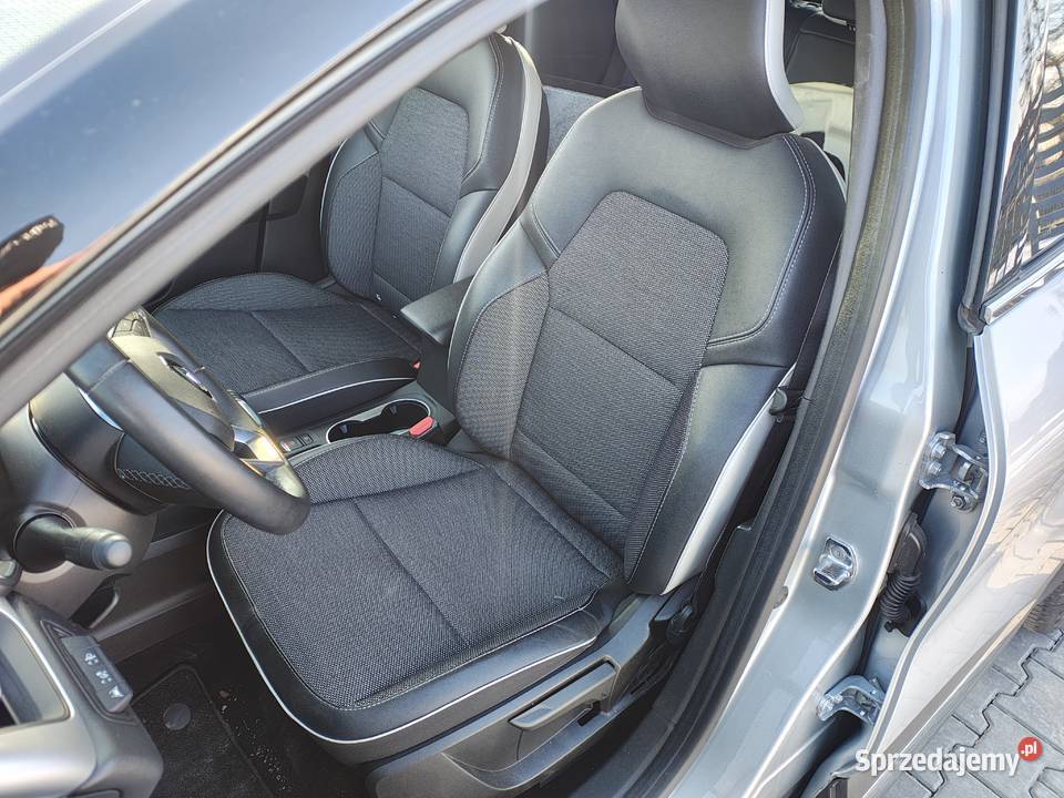 Renault Captur 16BenzynaHybryda Automat Lekko VAT marża Zarszyn