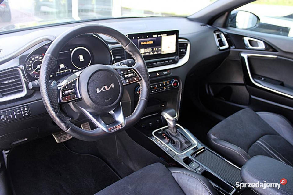 KIA XCeed 2024r Alcantara Navi El Fotel z benzyna Kraków sprzedam
