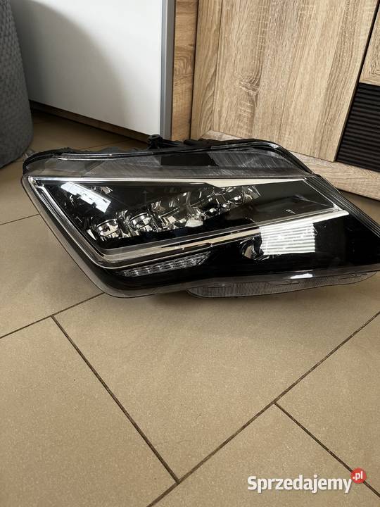 Seat Toledo lampa przód prawa full led podkarpackie Krosno