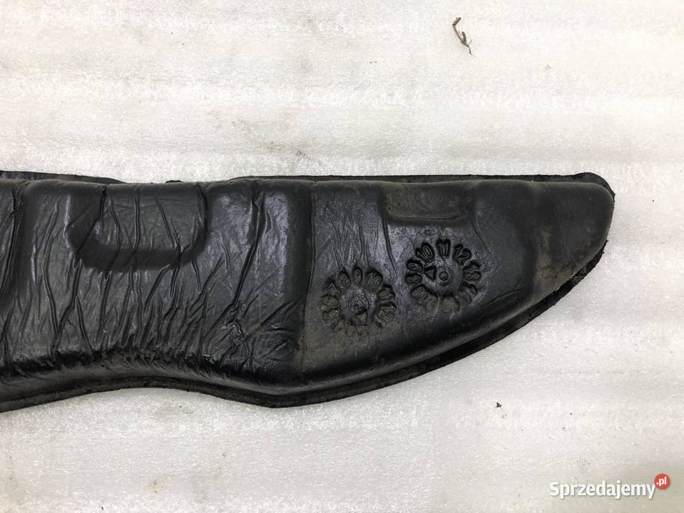 WYGŁUSZENIE BŁOTNIKA P 8A61A16E560AB FIESTA MK7 Pozostałe