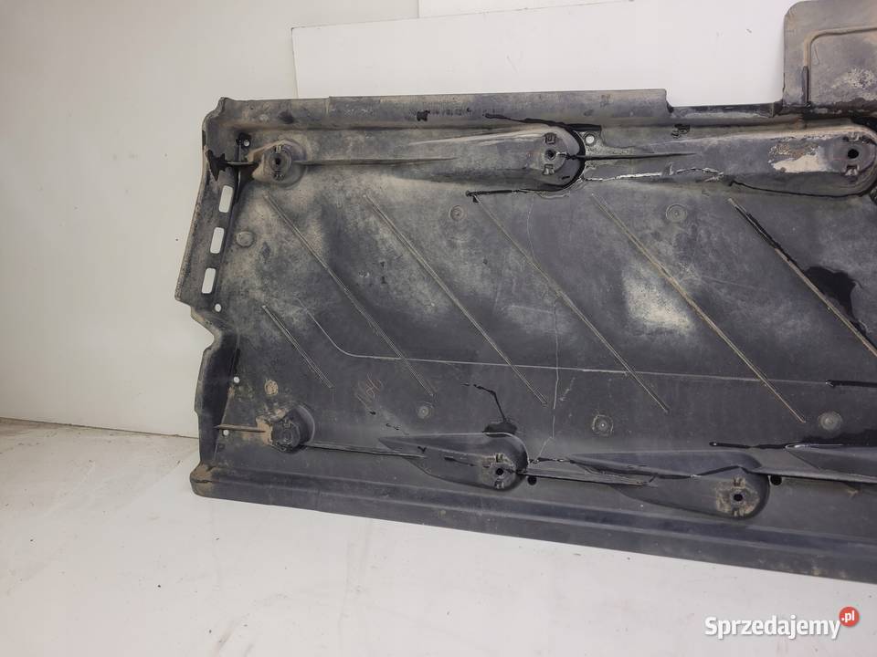 OSŁONA PŁYTA PODWOZIA PRAWA AUDI A1 VW 6R0825202 Przystajń