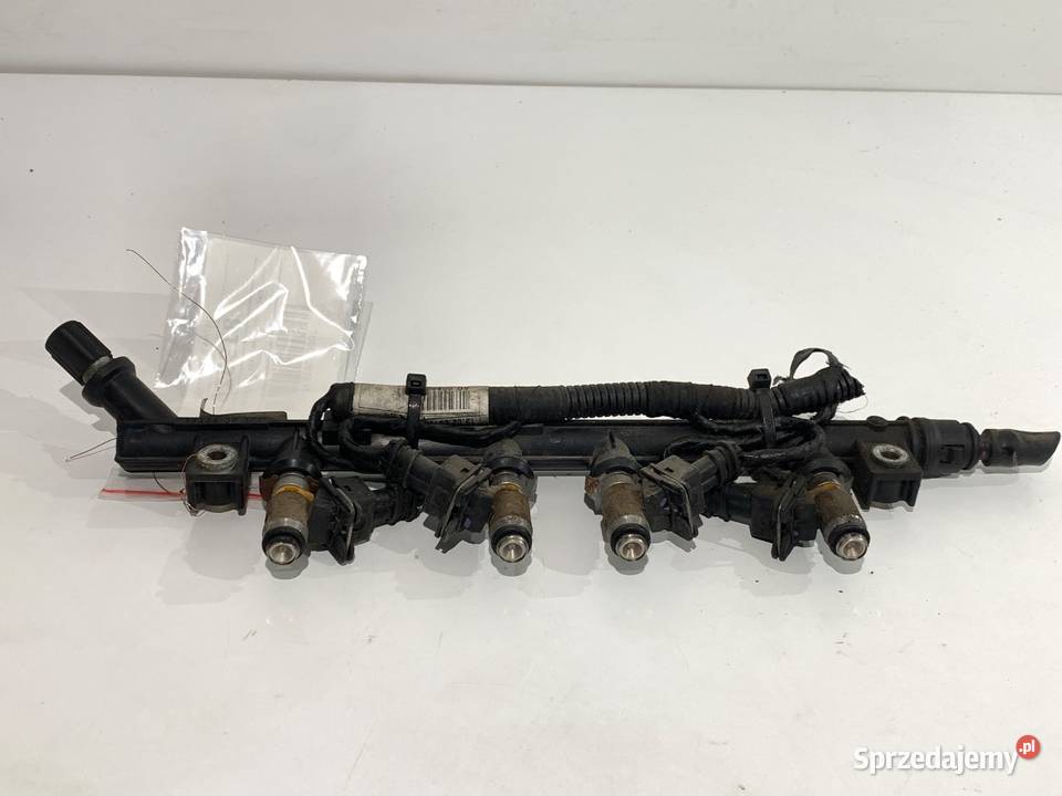 LISTWA WTRYSKOWA FIAT LINEA CB261B 14 77 osobowe