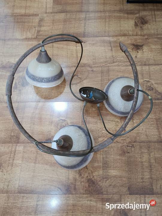 Sprzedam lampę sufitową 3 kloszową Radostowice sprzedam