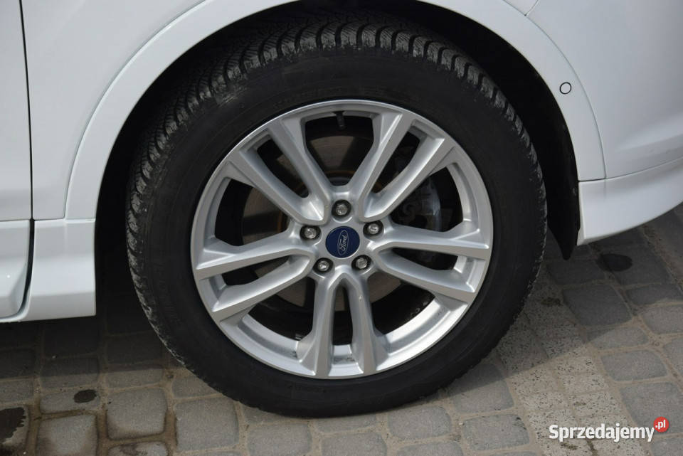 Ford Kuga 20D Indyvidual 4x4 Led Kamera VAT marża Majdan Sieniawski