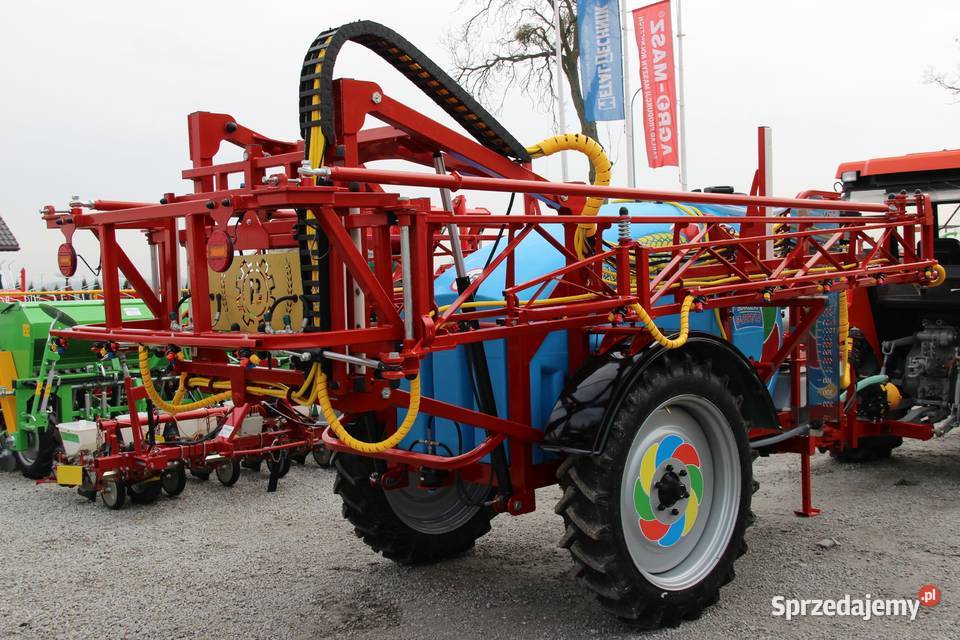 Opryskiwacz ciągany zaczepiany Biardzki