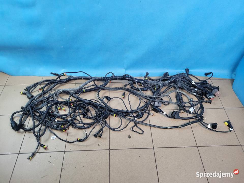 DEUTZFAHR 6130 TTV INSTALACJA WIĄZKA SKRZYNI Elektryka i zapłon Elektryka i zapłon Kolno