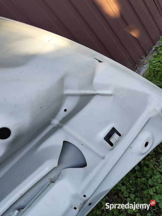 MASKA ATRAPA GRIL LISTWA EMBLEMAT PRZÓD RENAULT Pilzno
