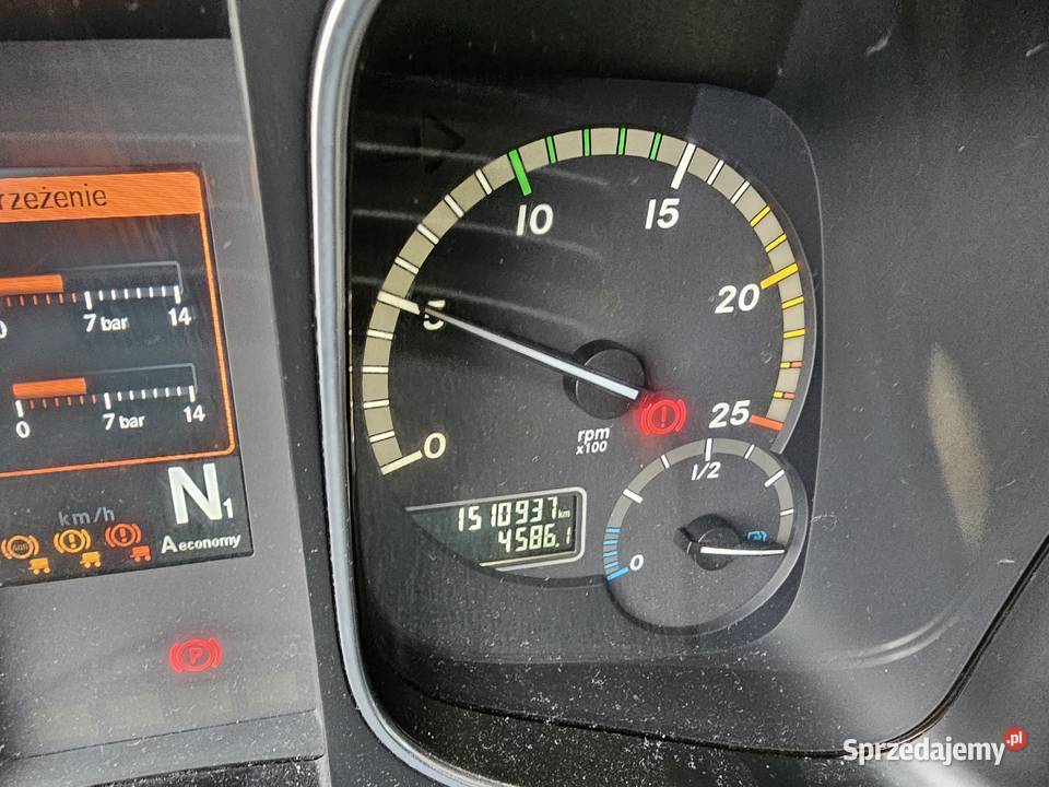 ACTROS 1845 AUTOMAT EURO5 KLIMA WEBASTO 2 LOZKA ESP Tarnobrzeg sprzedam
