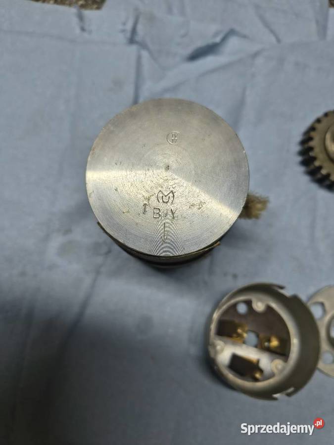 Tłok wałek zdawczy oprawka żarówki jawa cz 175 Rzeszów