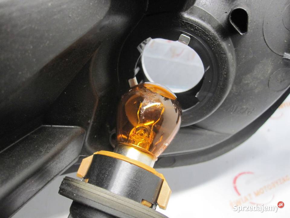 CITROEN C3 16r lampa prawa przód 1606931880 Lampy przednie Kielce