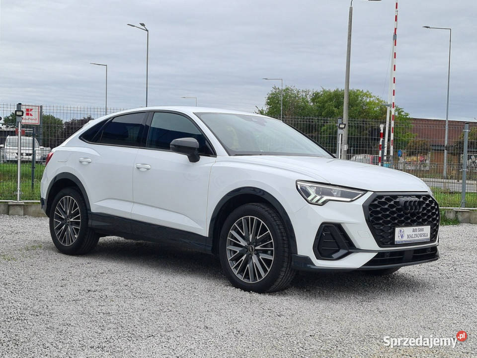 Audi Q3 Sportback Salon IWł Navi Kamera Grzane
