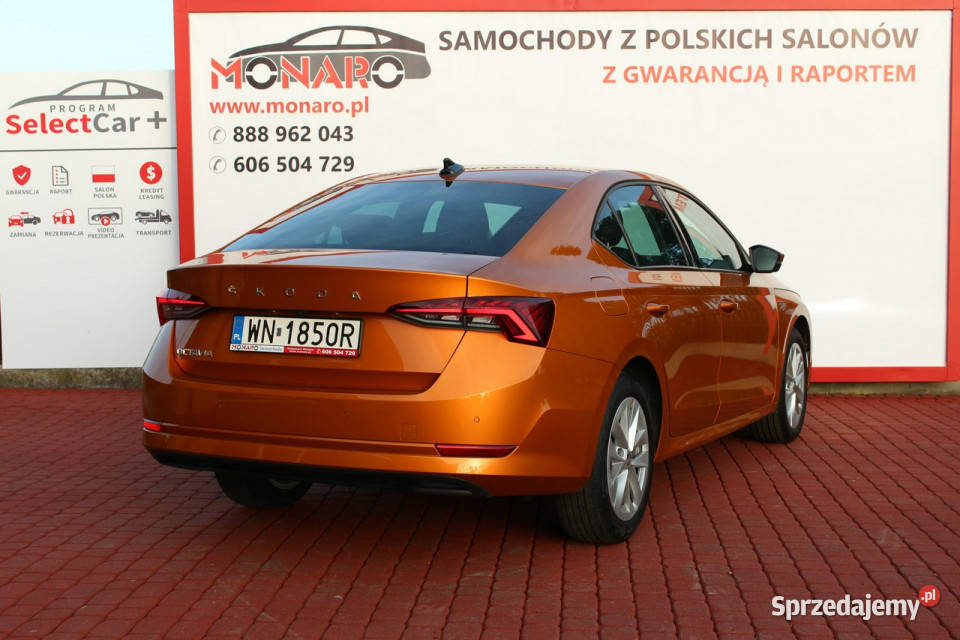 koda Octavia AMBITION 20 TDI Phoenix Orange światła przeciwmgielne Włocławek