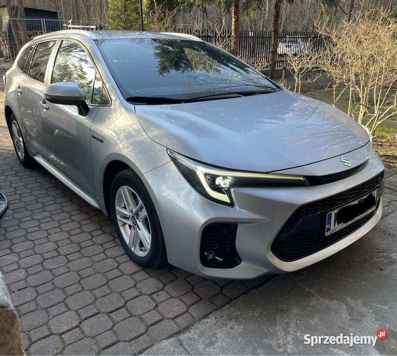 Suzuki Swace 18 hybryda bezwypadkowe faktura VAT Rok produkcji 2023 Warszawa sprzedam