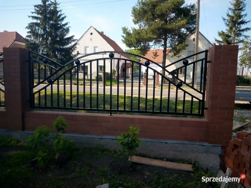 Ogrodzenia Przęsła ogrodzeniowe metaloplastyka Pichorowice