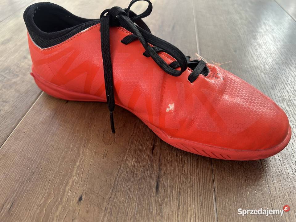 Buty halówki Umbro 385 buty do piłki nożnej Wyszków