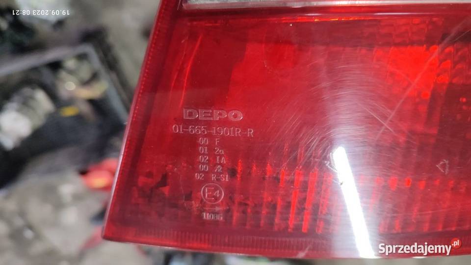 LAMPA TYŁ PRAWA LEWA KOMPLET FABIA I 6Y HB świętokrzyskie Włoszczowa