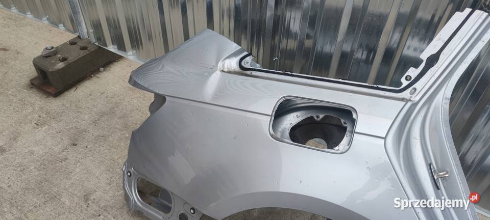 BŁOTNIK TYŁ PRÓG ĆWIARTKA PRAWA AUDI A4 B9 KOMBI śląskie Przystajń