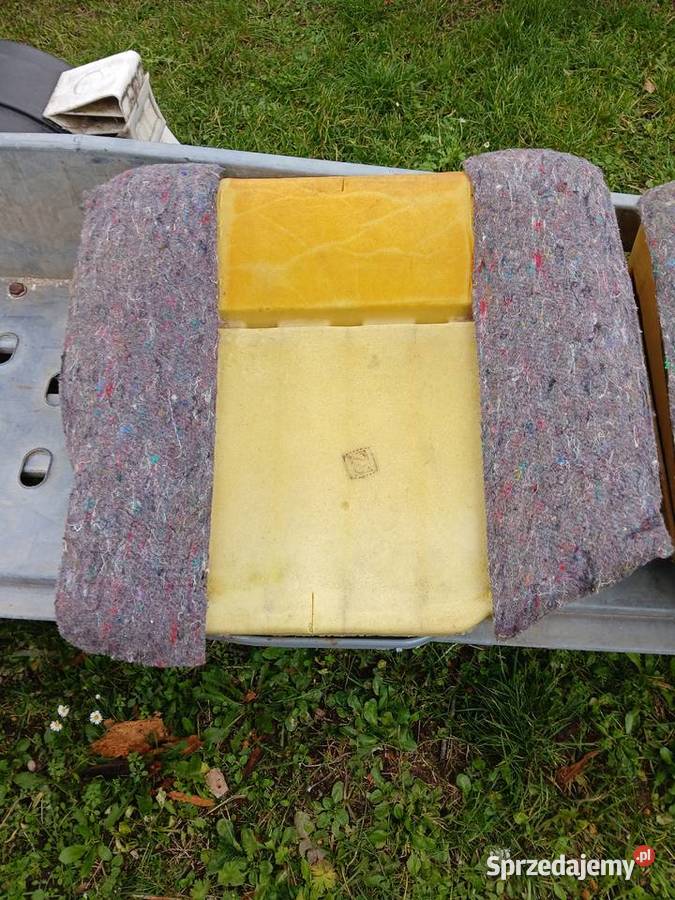 Mercedes W124 maska grillsiedzenia tapicerka Złoczew