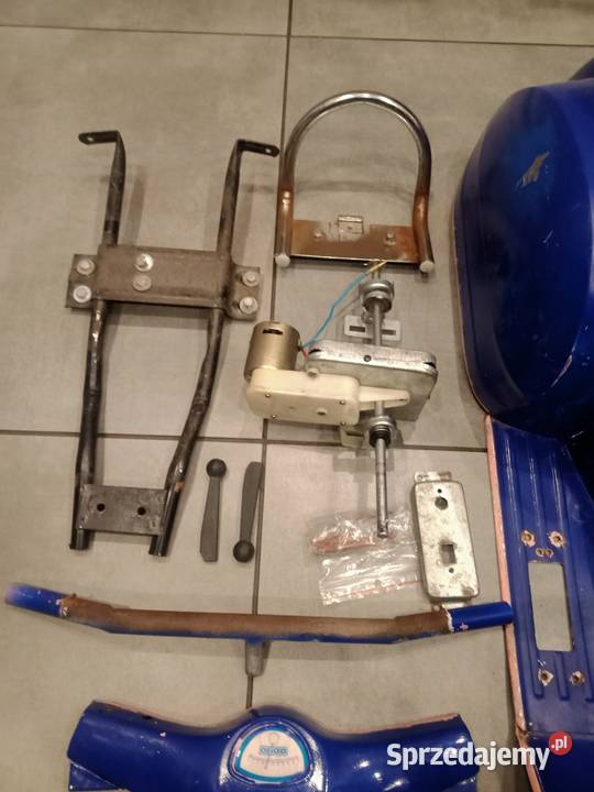 Young Master CZ II mini scooter 1985 6V Vespa wielkopolskie Dąbcze sprzedam