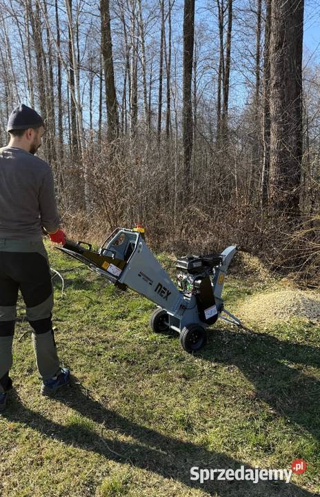 Rozdrabniacz rębak spalinowy NEX 36080 LONCIN 65