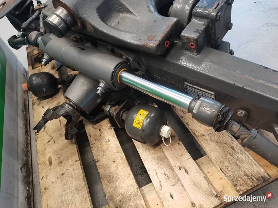 Cylinder hydrauliczny skrętu Massey Ferguson Wilkowo