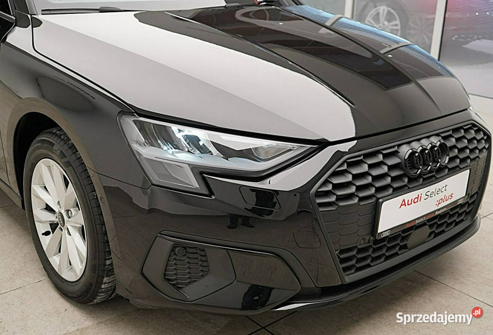 Audi A3 Sportback 35TFSI 150 Stronic Kamera aluminiowe felgi Kielce sprzedam