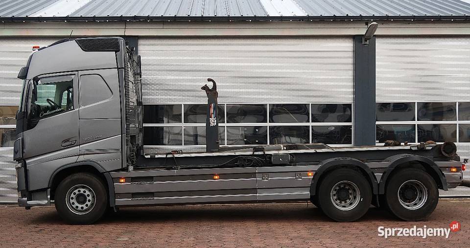 Hakowiec 6x2 Volvo FH mazowieckie