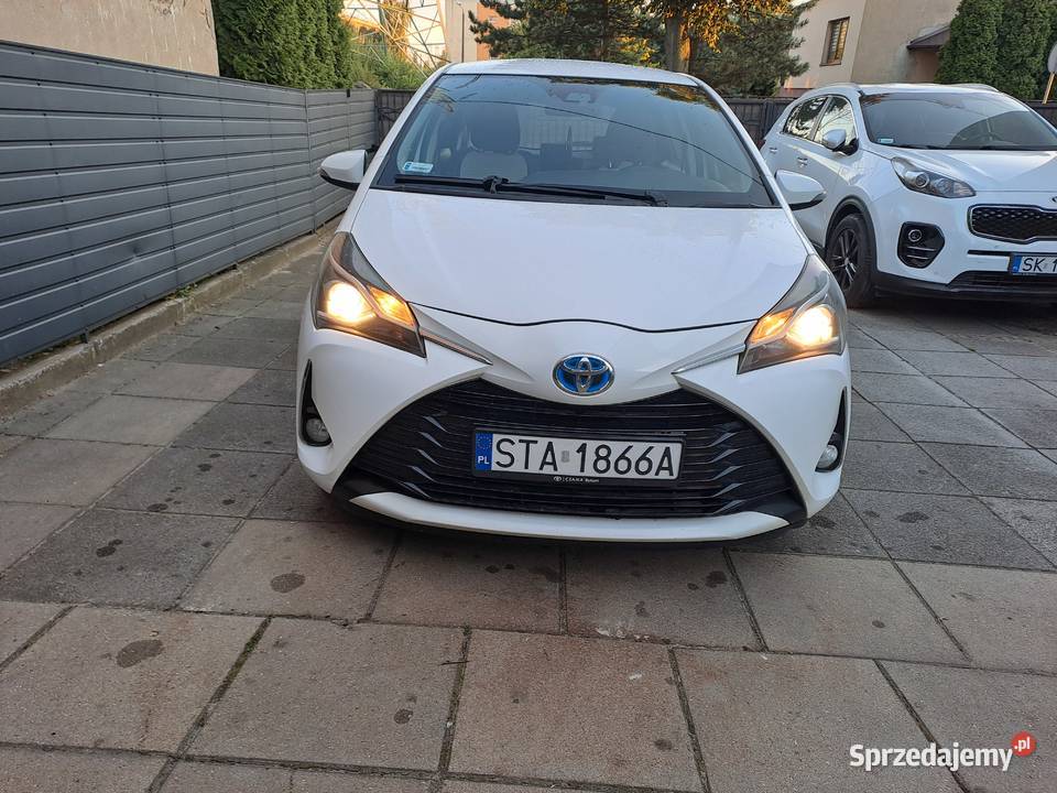 Toyota Yaris Hybrid 100 Premium 2018r