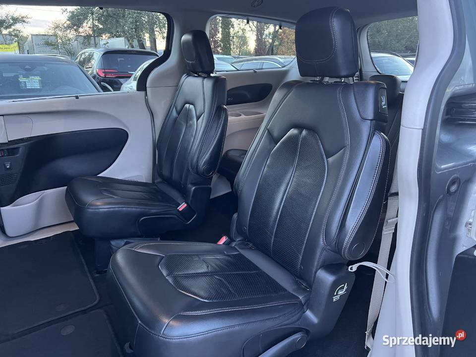 Chrysler Pacifica 2017 mazowieckie