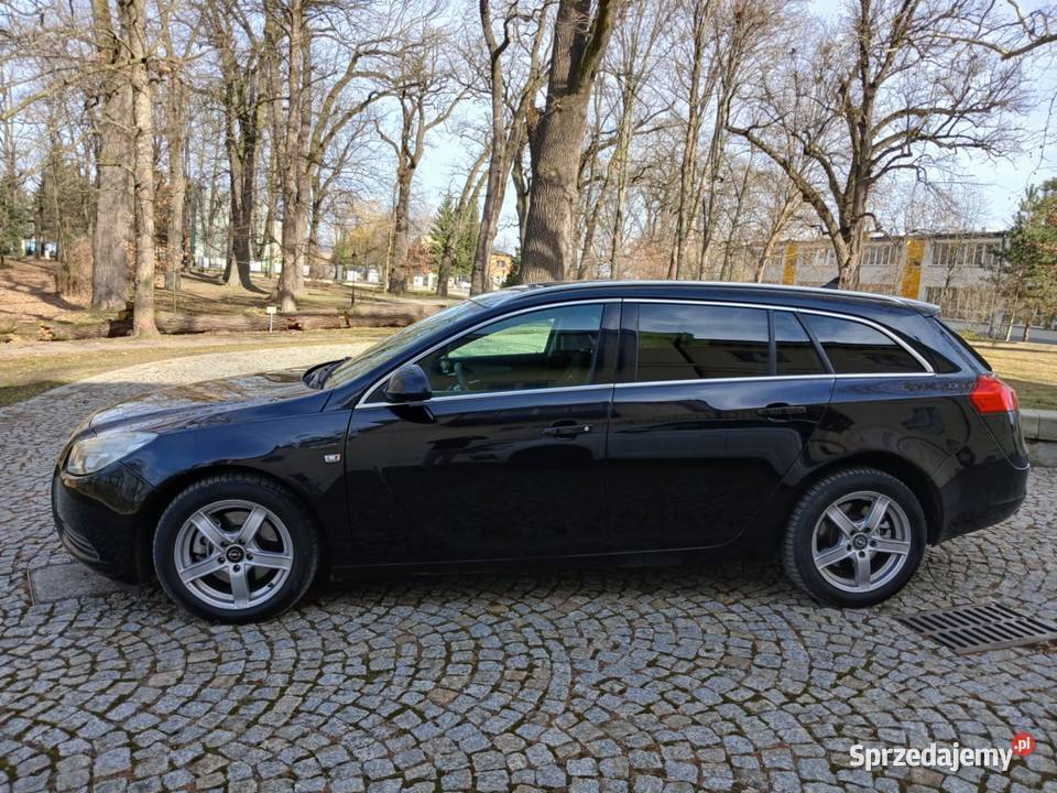 Opel Insignia 2010 20 BENZYNA 220 NAVIGACJA sprzedam