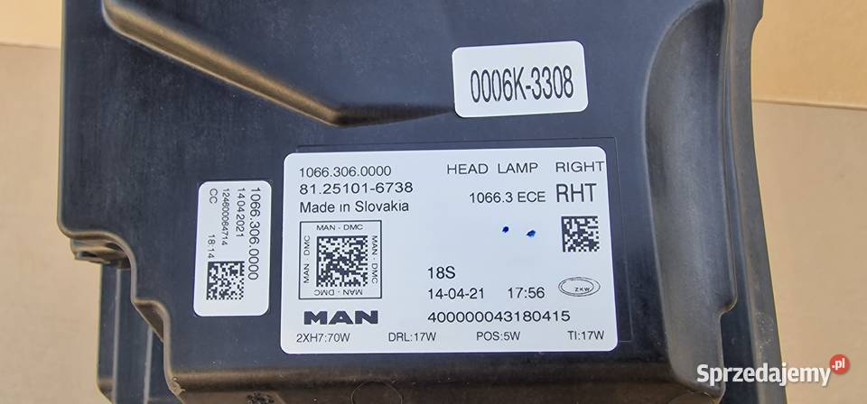 MAN TGX TG3 TGS TGL REFLEKTOR LAMPA PRAWA Motoryzacja Bieleń