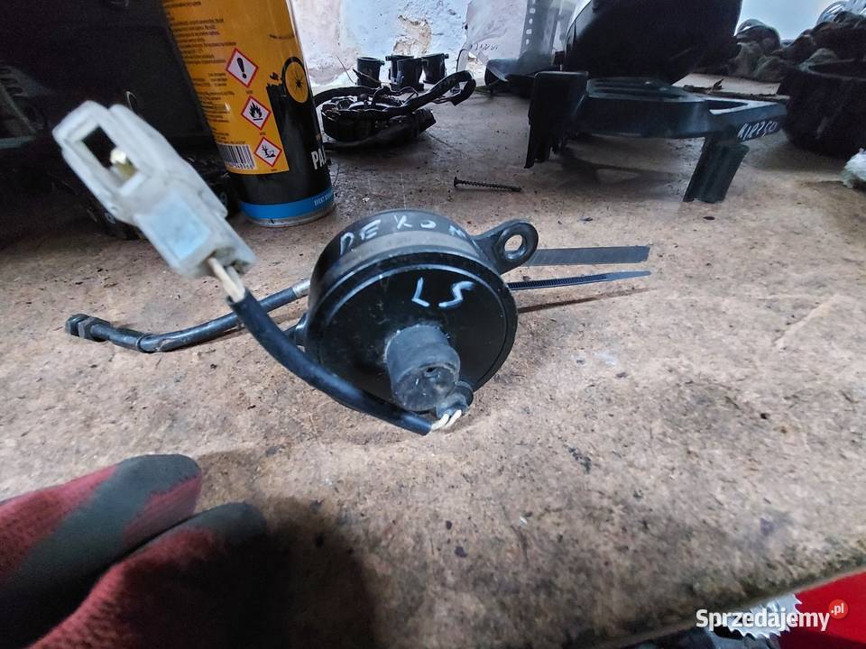 Suzuki LS 650 savage dekompresator odprężnik Przekaźniki dolnośląskie Jelenia Góra sprzedam