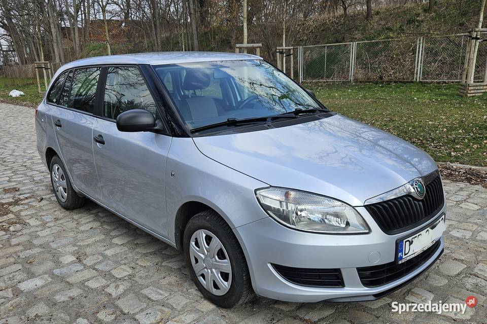 Skoda Fabia 2012 r 14 benzyna salonowy zadbany