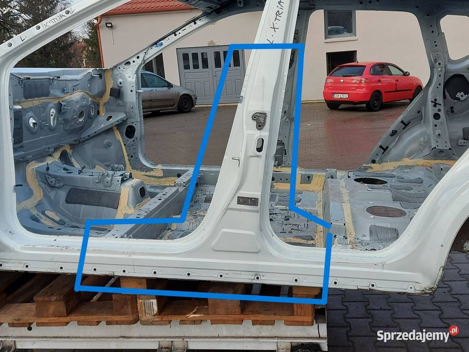 Nissan XTRAIL T33 IV 2023r Próg słupek lewy QABG