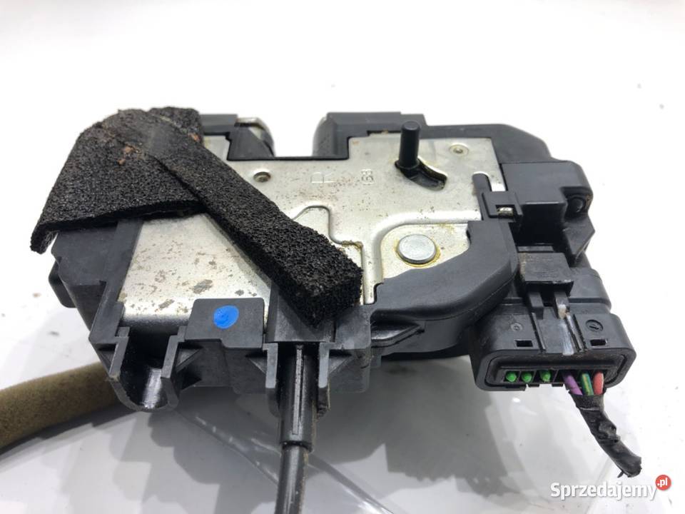 ZAMEK DRZWI PRAWY TYŁ RENAULT KOLEOS I Kombi