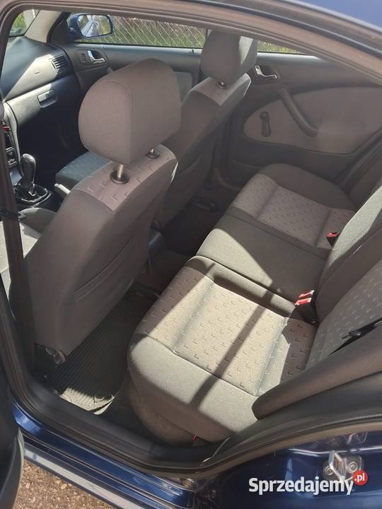 SKODA octavia 16 MPI Sedan Zadbana 185000km Bierawa