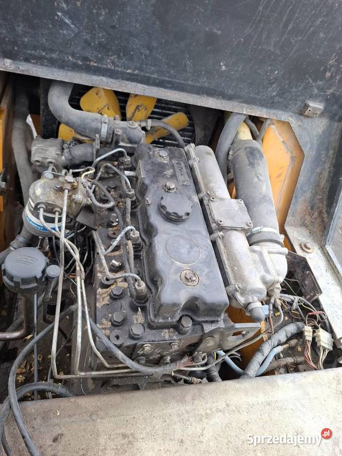 Silnik Perkins 4cylindrowy AR 70455 stan Pozostałe Targoszyn