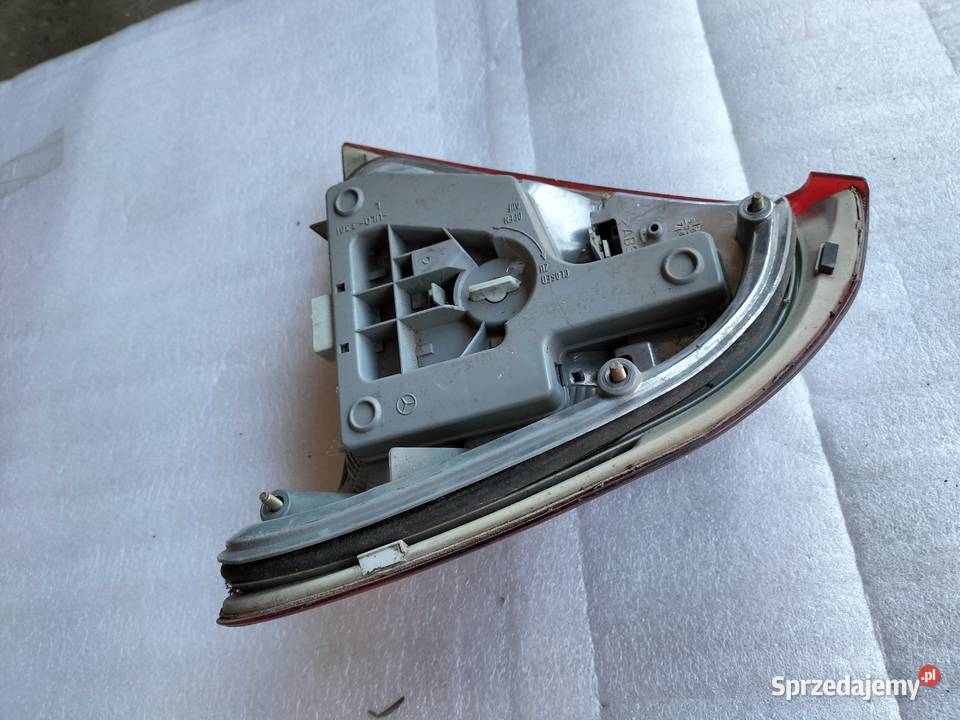 MERCEDES W202 W 202 LAMPA TYŁ TYLNA LEWA lampy tylne Kamień-Kolonia
