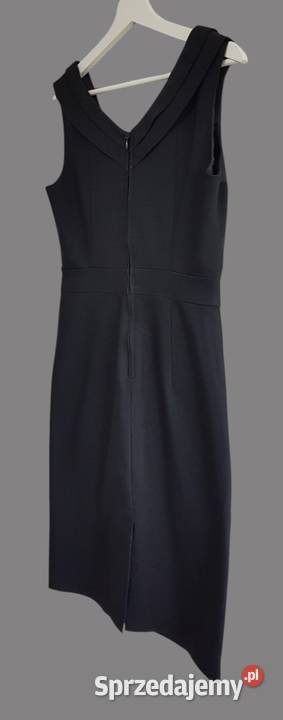 Damska elegancka sukienka prosta czarna na Bez wzoru Moda i Styl Chrzanów