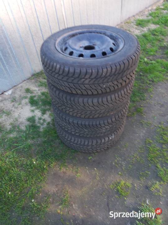 Sprzedam opony zimowe z felgami podkarpackie Dzikowiec sprzedam