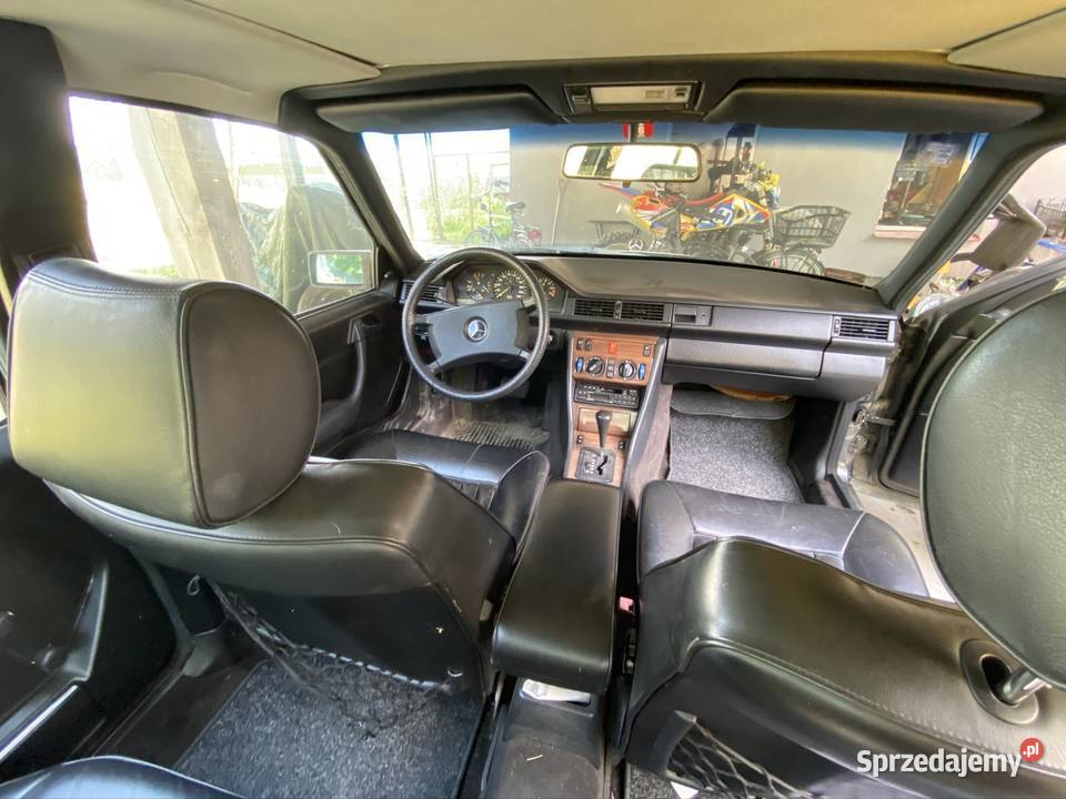 Mercedes w124 300E 4 matic benzyna Bychawa