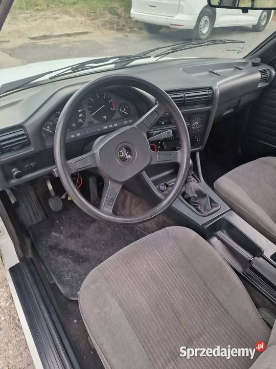 BMW E30 324d 24 Diesel Sedan do renowacji Wrocław