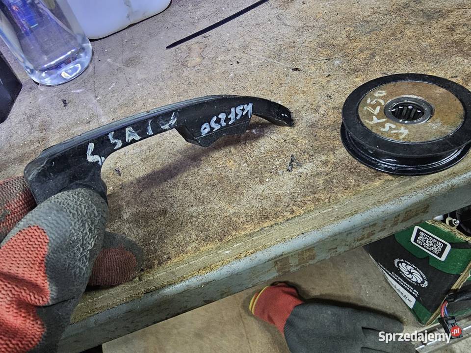 Kawasaki ksf 250 klr ślizgi rozrządu ssący Pozostałe Jelenia Góra