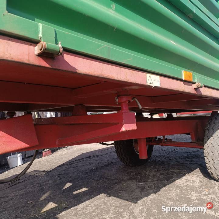 Przyczepa jednoosiowa wywrotka nieuszkodzony Uniejów sprzedam