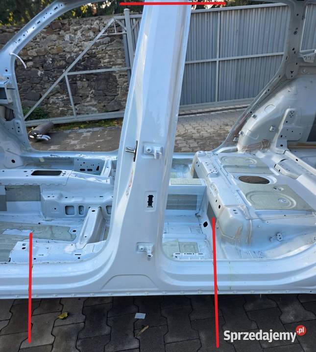 VW TIGUAN II ALLSPACE SŁUPEK LEWY LC9A osobowe