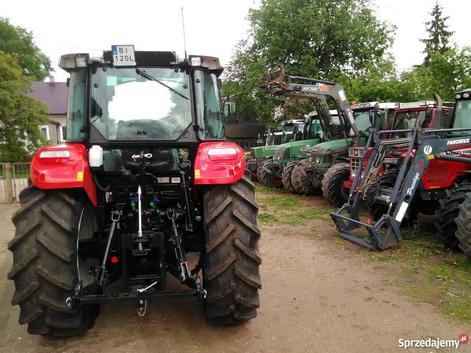 Steyr 4085 Kompakt mechaniczny Case Holland Maszyny rolnicze Mojsiki