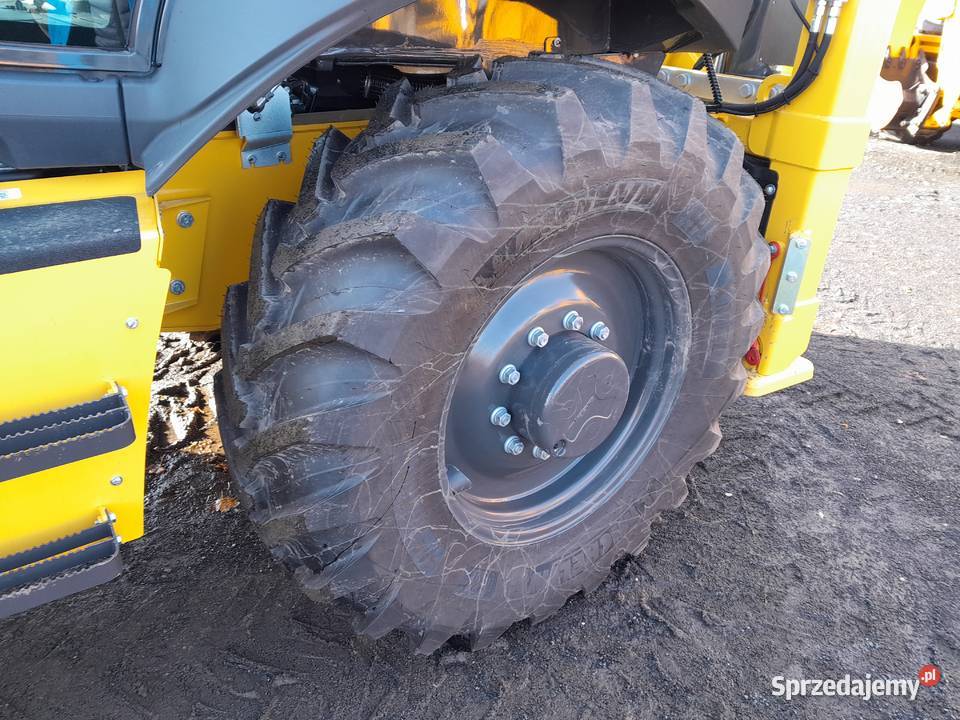 HOLLAND B115D 2025R KOPARKOŁADOWARKA CASE CAT Krotoszyn