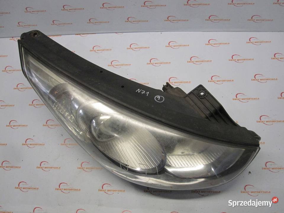 HYUNDAI ix35 I 11r lampa prawa przód 921022Y osobowe Kielce