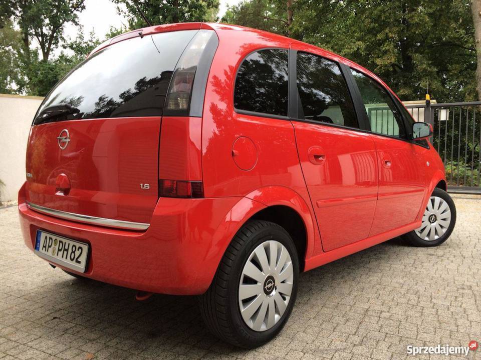 Opel Meriva nieuszkodzony czerwony czerwony